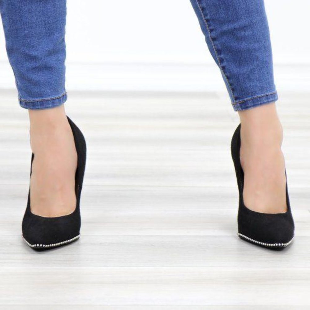 Black vegan Suede High Heel Pumps With Studs - Picture 11 of 12